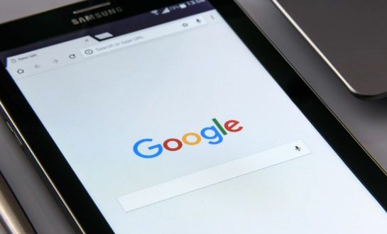 Cara Keluarkan Akun Google Di HP